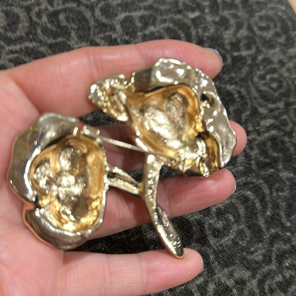 Elegant Purple and Gold Floral Brooch NEW - Picture 4 of 6